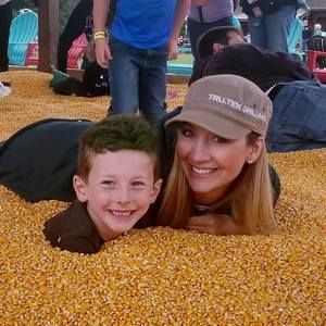 Meet your Posher, Lisa